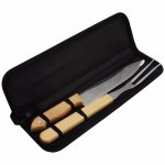 Kit churrasco com 2 peças, cabo de madeira.