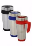 Caneca de inox com capacidade para 400 ml, com tampa.