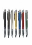 Caneta metal em 7 cores, possui 6 anéis.
