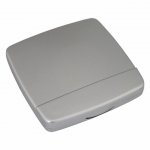 Espelho de bolso duplo, material em plástico resistente.